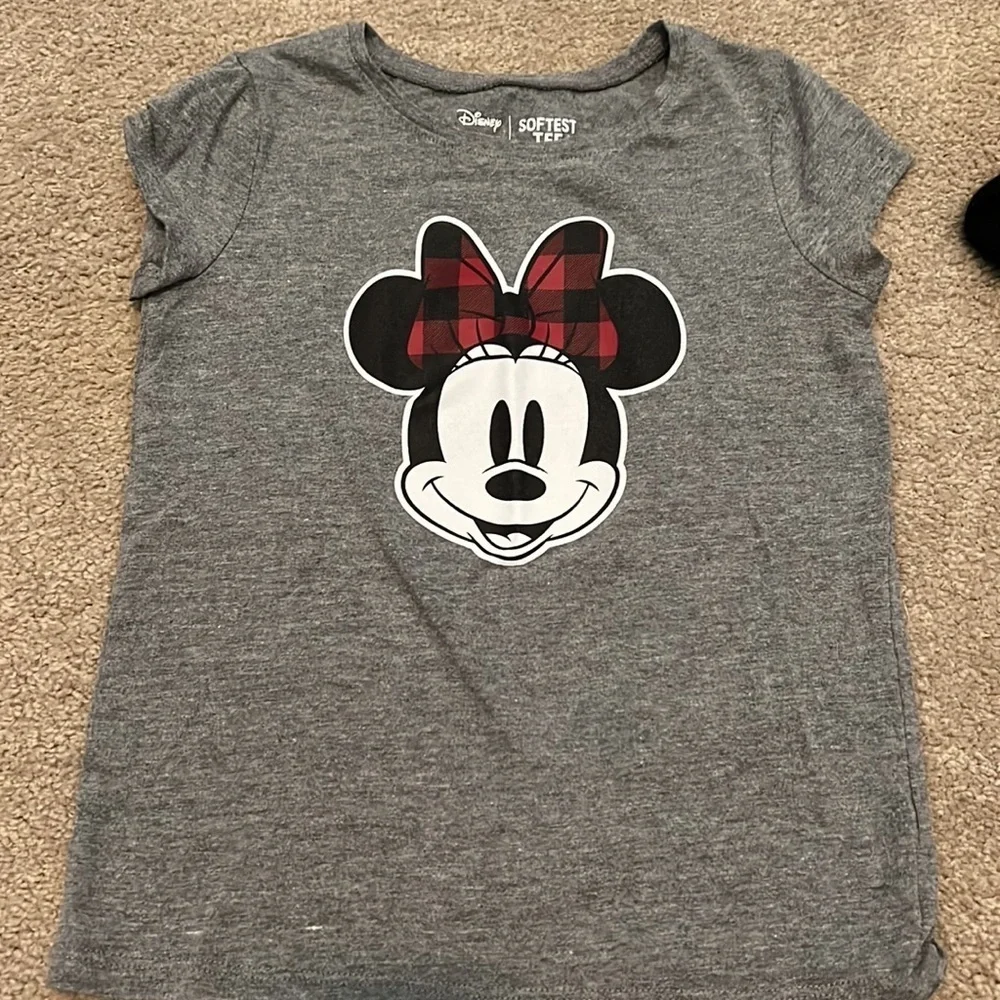 Bundle Disney T-shirt and Minnie Beanie